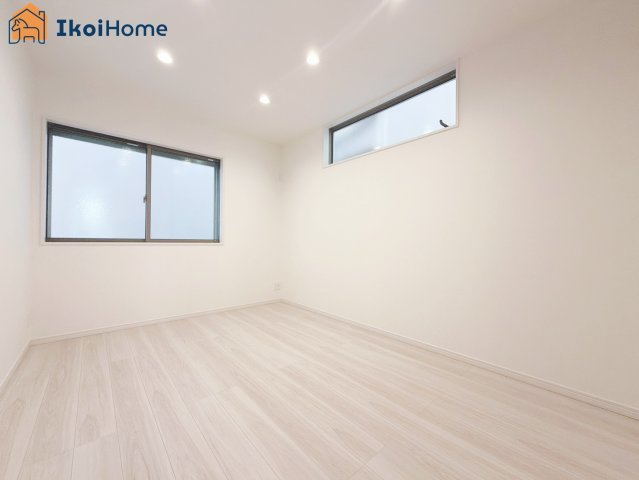 明石市野々上1丁目　新築戸建の内装|◆同社施工例◆フロアーコーティング・エアコン・壁掛けテレビ・などを住宅ローンに組込む事も可能です