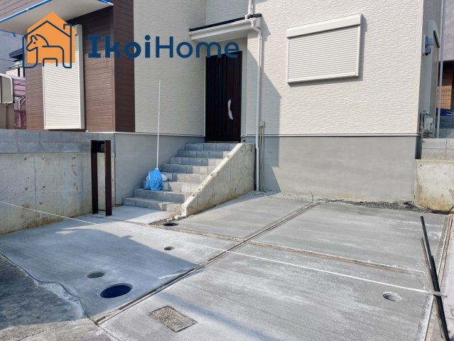 明石市藤江　新築戸建　全4区画　第1号地の駐車場|【ホームページに現地動画掲載中】●年中無休：当日予約可●車2台駐車可能。静かな環境でお子様も安心です