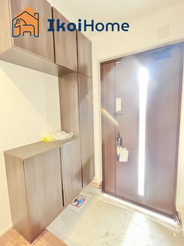 明石市藤江　新築戸建　全4区画　第1号地の玄関|【ホームページに現地動画掲載中】●年中無休：当日予約可●靴を沢山収納出来るシューズボックスを完備。