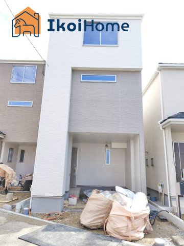 明石市東藤江2丁目　新築戸建　B号棟のエントランス|●資料・カタログのご請求無料●藤江小学校徒歩3分！通学路は歩道橋が有り安心です。望海中学校徒歩14分