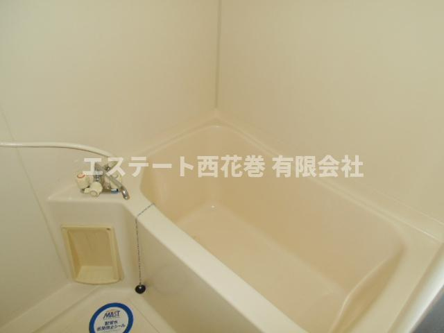 コート・ハイネスDの浴室