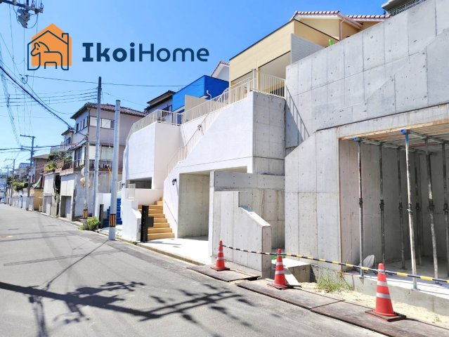 明石市西朝霧丘　新築戸建　B棟の周辺|【ホームページに現地動画掲載中】●年中無休：当日予約可●最寄り駅の大蔵谷駅までは徒歩18分。