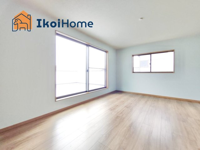 明石市西朝霧丘　新築戸建　A棟の寝室|【ホームページに現地動画掲載中】●年中無休：当日予約可●全室２面採光で明るいです。