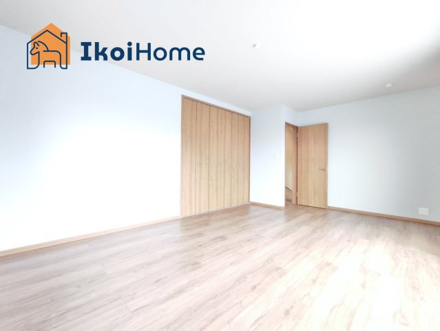 明石市西朝霧丘　新築戸建　A棟の寝室|【ホームページに現地動画掲載中】●年中無休：当日予約可●収納が多く季節ものの家電も収納可能