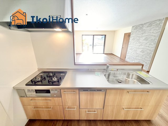 明石市西朝霧丘　新築戸建　E棟のキッチン|【ホームページに現地動画掲載中】●年中無休：当日予約可●食洗機付きのキッチンになります。