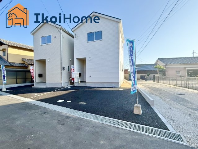 明石市大久保町松陰第8　1号棟　新築戸建の前面道路含む現地写真|●資料・カタログのご請求無料●大久保小学校までは徒歩8分、大久保北中学校までは徒歩18分。