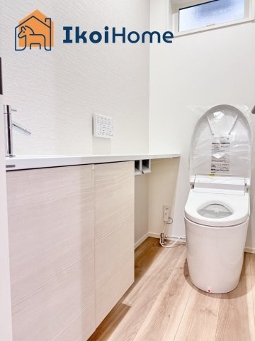 明石市大久保町西脇　新築戸建のトイレ|【ホームページに現地動画掲載中】●年中無休：当日予約可●1階・2階ウォッシュレット付のお手洗い。