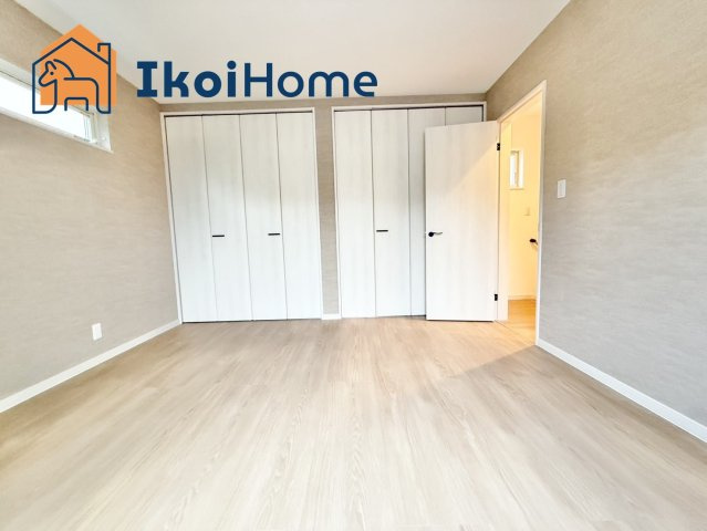 明石市大久保町西脇　新築戸建　B号棟の寝室|●年中無休：当日予約可●2階約7.5帖の洋室です。主寝室にオススメの一番広いお部屋です♪