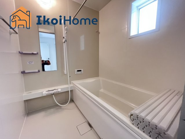 明石市朝霧台24－1期　1号棟　新築戸建の浴室|【ホームページに現地動画掲載中】●年中無休：当日予約可●1坪タイプの広々したユニットバスになります。