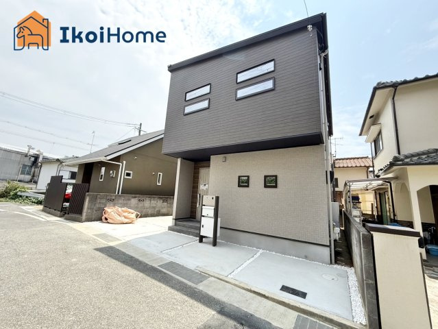 明石市大久保町西島第１　新築戸建のエントランス|●年中無休：当日予約可●西区、垂水区、明石市初。弊社は契約前に新築戸建の住宅診断を無料で行っています