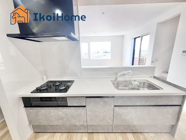 明石市東朝霧丘　4号棟　新築戸建のキッチン|施工例●年中無休：当日予約可●食洗器付きのキッチンになります。食器洗いの作業が楽になり非常に便利です