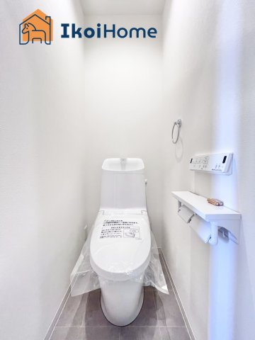 明石市東朝霧丘　4号棟　新築戸建のトイレ|施工例●年中無休：当日予約可●トイレが2か所あるので夜中も楽ちん。朝方のトイレ渋滞も安心