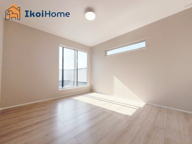 明石市東朝霧丘　4号棟　新築戸建の子供部屋|【ホームページに現地動画掲載中】●年中無休：当日予約可●全居室ペアガラス標準装備。