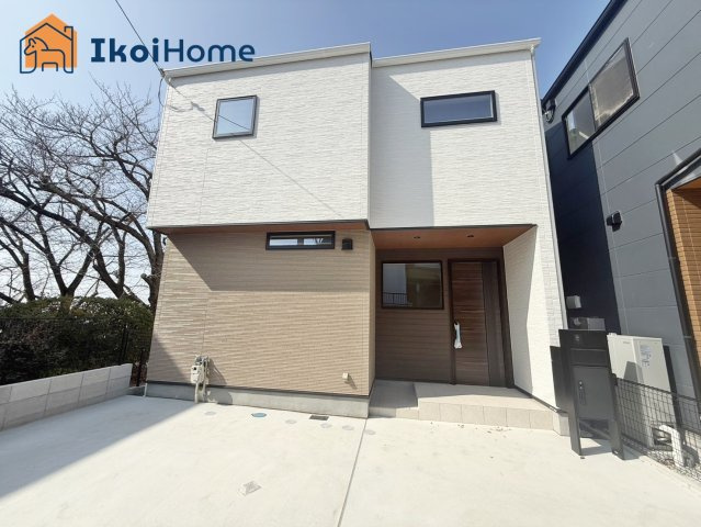 明石市東朝霧丘　4号棟　新築戸建の前面道路含む現地写真|【ホームページに現地動画掲載中】●年中無休：当日予約可●前面道路は6mございます！交通量少なく安心！