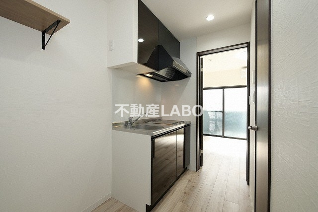 エスティライフ難波西のキッチン