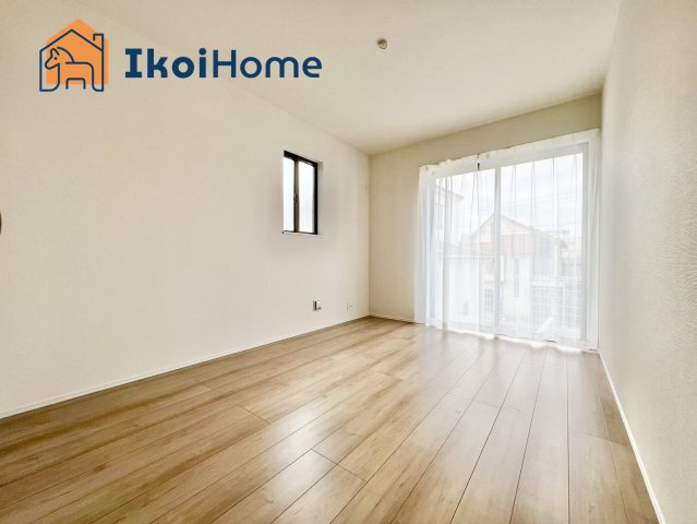 明石市東朝霧丘　新築戸建　３期の寝室|【ホームページに現地動画掲載中】●年中無休：当日予約可●オプションでフローリング強化コーティング有