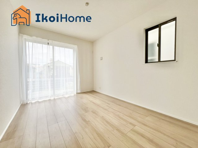 明石市東朝霧丘　新築戸建　３期の子供部屋|【ホームページに現地動画掲載中】●年中無休：当日予約可●注意。カーテン・カーテンレール付いていません