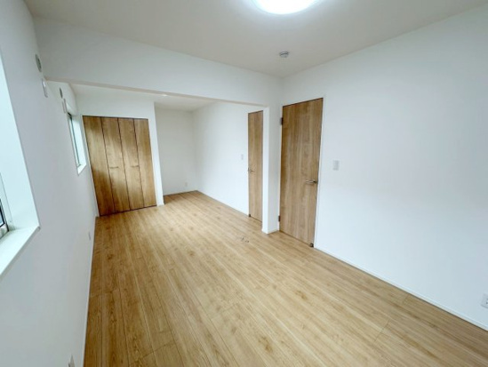 【洋室】 | 三股町樺山　2,590万 4LDK