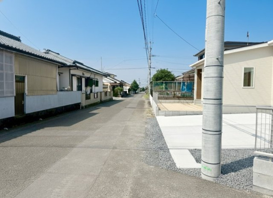 【前面道路含む現地写真】 | 三股町樺山　2,590万 4LDK