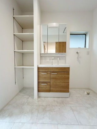 【独立洗面台】 | 三股町樺山　2,590万 4LDK