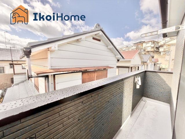 明石市中朝霧丘　新築一戸建のバルコニー|【ホームページに現地動画掲載中】●年中無休：当日予約可●バルコニーには屋根はございません！