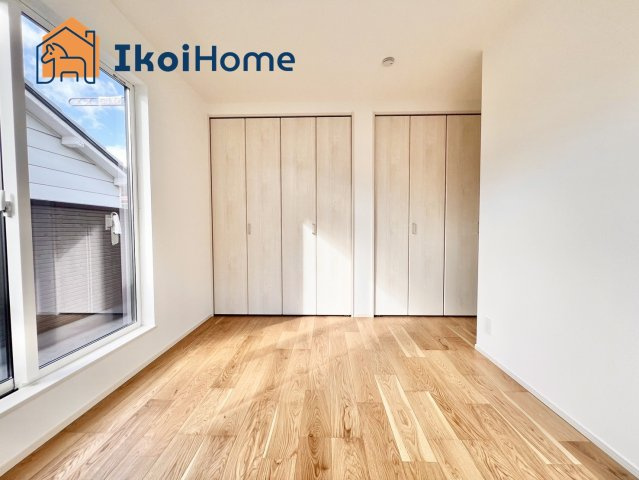 明石市中朝霧丘　新築一戸建の内装|【ホームページに現地動画掲載中】●年中無休：当日予約可●洋室には大きな収納あり！