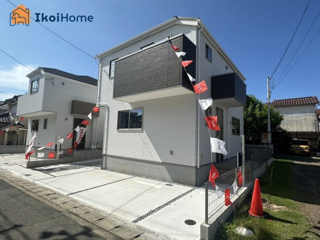 明石市西明石東町　1号棟　新築戸建のエントランス|弊社独自で毎月５組限定「人気オプション３点パック」カーポート・バルコニー・ウッドデッキを１万円で取付