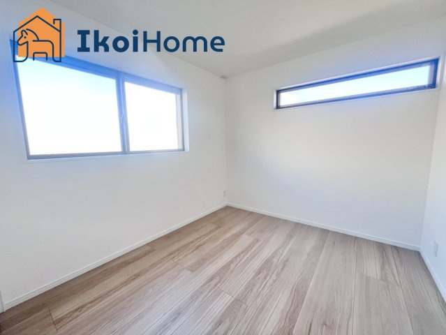 明石市魚住町清水　新築戸建の子供部屋|【ホームページに現地動画掲載中】●年中無休：当日予約可●カーテン・カーテンレール未設置。ご相談下さい