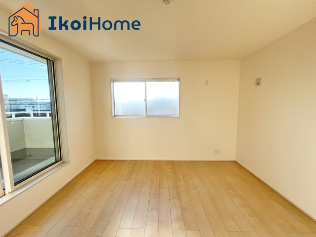 明石市二見町福里8期　新築戸建のエントランス|【ホームページに現地動画掲載中】●年中無休：当日予約可●カーテン・カーテンレール未設置。ご相談下さい