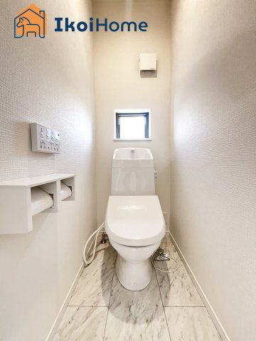 明石市大久保町高丘2丁目　2号棟　新築戸建のトイレ|【ホームページに現地動画掲載中】●年中無休：当日予約可●ウォシュレット、暖房便座標準装備。