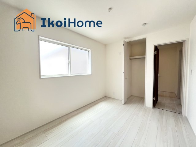 魚住町錦が丘3期　3号棟　新築のその他|【ホームページに現地動画掲載中】●年中無休：当日予約可●2階洋室です。各部屋収納がございます！