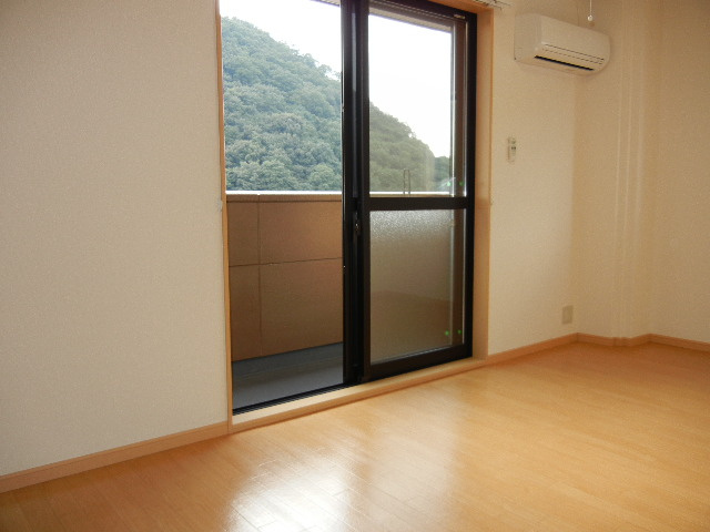 【居間・リビング】 | EAST135.22 | ＥＡＳＴ１３５．２２(Good Home)