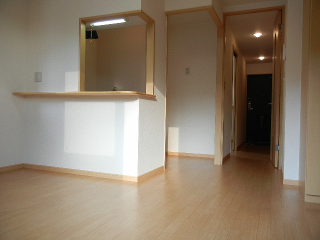 【居間・リビング】 | EAST135.22 | ＥＡＳＴ１３５．２２(Good Home)