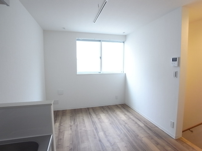 Ｂｌａｎｃ　Ｃｏｕｌｅｕｒの洋室