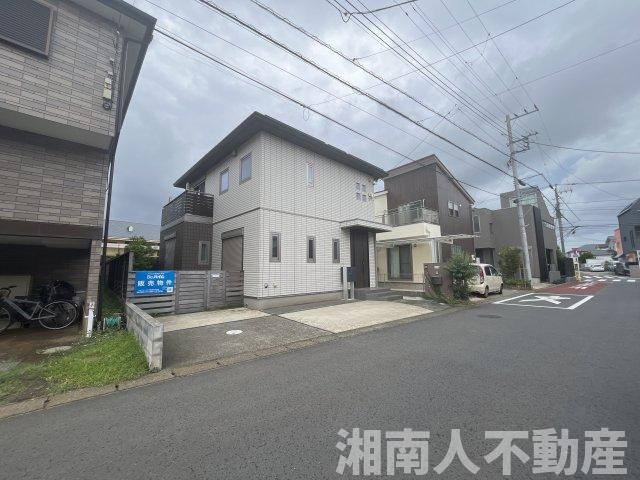 平塚市御殿1丁目　中古戸建の前面道路含む現地写真|前面道路含む現地写真です