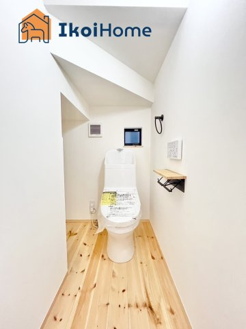 明石市朝霧東町2丁目　新築戸建のトイレ|●年中無休：当日予約可●トイレが2か所あるので夜中に階段を上り下りしなくて済みます