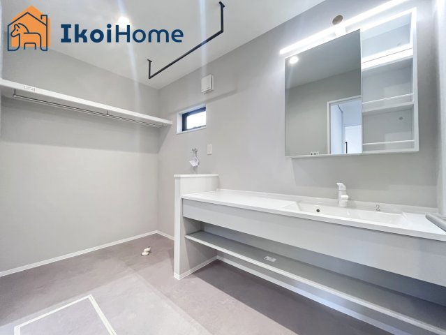 明石市二見町福里　新築戸建ての洗面所|【ホームページに現地動画掲載中】●年中無休：当日予約可●洗濯パンは5000〜15000円前後で追加。