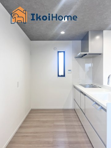 明石市林3丁目　新築戸建の収納|【ホームページに現地動画掲載中】●年中無休：当日予約可●同色のカップボードの設置なども承っております