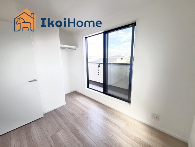 明石市林3丁目　新築戸建の内装|【ホームページに現地動画掲載中】●年中無休：当日予約可●カーテン・カーテンレール未設置。ご相談下さい