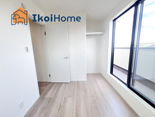 明石市林3丁目　新築戸建の内装|【ホームページに現地動画掲載中】●年中無休：当日予約可●カーテン・カーテンレール未設置。ご相談下さい