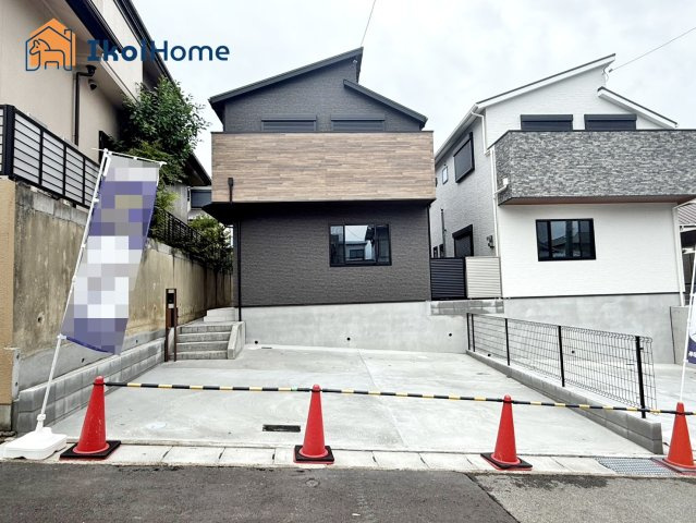 明石市松が丘3丁目　2号地　新築戸建の外観|【ホームページに現地動画掲載中】●年中無休：当日予約可●駐車スペース並列2台可能！LDK21帖で広々