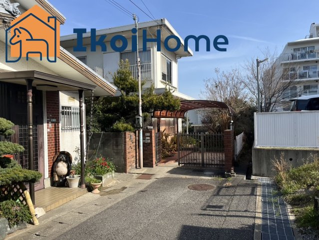 明石市東朝霧丘　中古戸建の周辺|～ご見学に関して～　平日や夜間でもご案内は可能です。お仕事の形態が多様化しておりますので、決まったお時間では中々身動きが取れないお客様も臨機応変に対応させて頂きます。