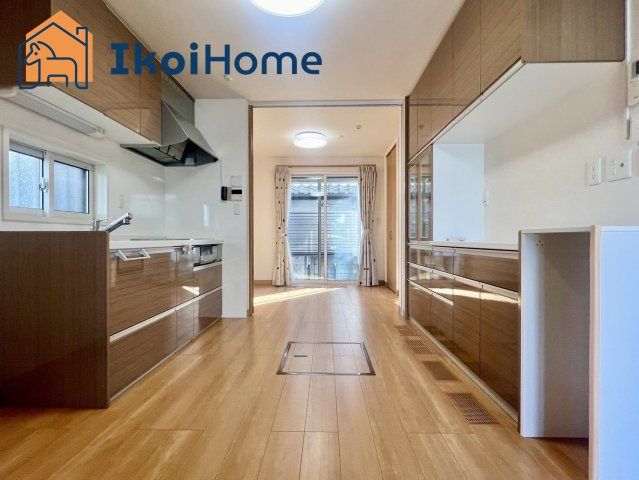 明石市魚住町西岡　中古戸建　築9年のキッチン|●年中無休：当日予約可●キッチンは現況引渡しとなります。築9年ですがご希望ならリフォームで入替相談可