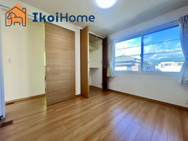 明石市魚住町西岡　中古戸建　築9年のその他|●年中無休・当日予約可●洋室は広さがございますので、ベットを設置してもゆとりがございます！