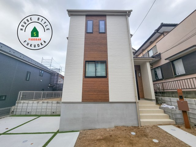 福岡市東区香住ケ丘5丁目第1-6棟（B号棟）の外観|デザイン性のある外観です。