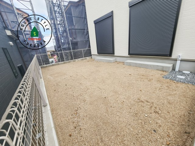 福岡市東区香住ケ丘5丁目第1-6棟（B号棟）の庭|お庭で自由な時間を過ごせます。