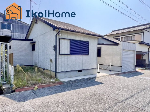 明石市大久保町八木　中古一戸建の収納|●資料・カタログのご請求無料●谷八木小学校までは徒歩17分、大久保中学校までは徒歩22分。