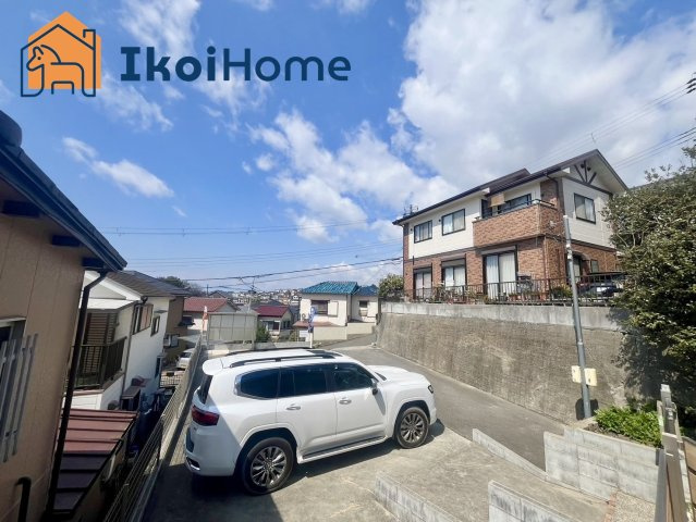 朝霧東町　リフォ完　中古戸建の周辺|現地見学可能●最寄り駅の朝霧駅までは徒歩15分となっており、通勤や通学、お出かけの際に便利です。