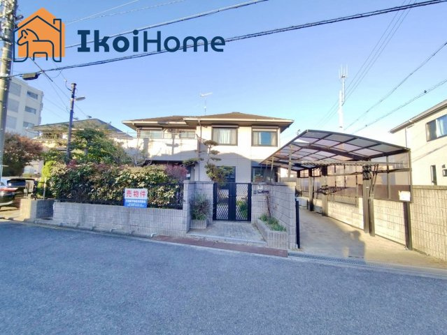 明石市魚住町住吉1丁目　中古の外観|魚住駅徒歩9分！明姫幹線まで1分！大家族でも安心の6LDK♪東南角地の為、陽当りも良好です！