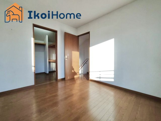 明石市魚住町住吉1丁目　中古の内装|●年中無休：当日予約可●オプションでより一層フローリング強くする10年保証のコーティングもご用意